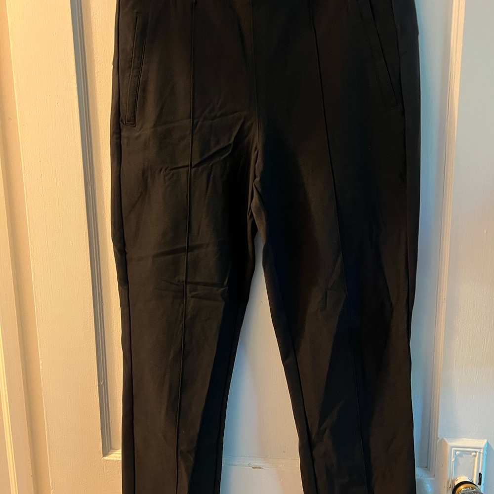 Athleta Black Pull on Pants